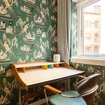 Elegant Scandinavian For 8 Guests *