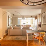 Elegant Scandinavian For 8 Guests