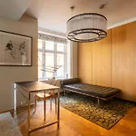 アパート Elegant Scandinavian For 8 Guests
