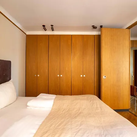 Elegant Scandinavian For 8 Guests Apartmán