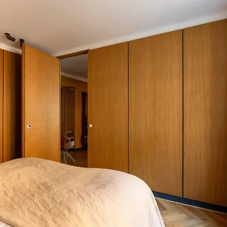 Apartmán Elegant Scandinavian For 8 Guests *