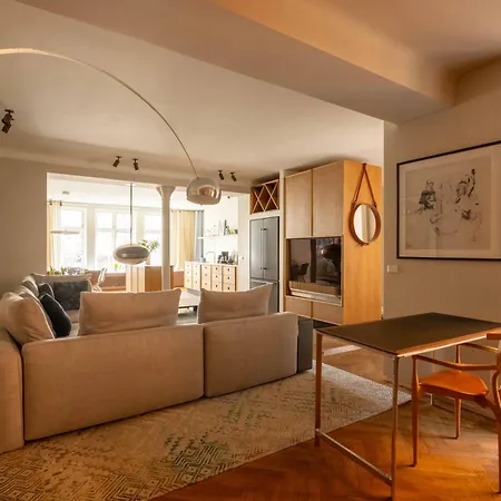 Apartmán Elegant Scandinavian For 8 Guests *