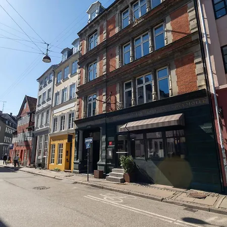 Apartmán Elegant Scandinavian For 8 Guests *